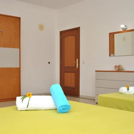 Nespereira - Escapadinha Com Piscina Aquecivel E Bbq - *