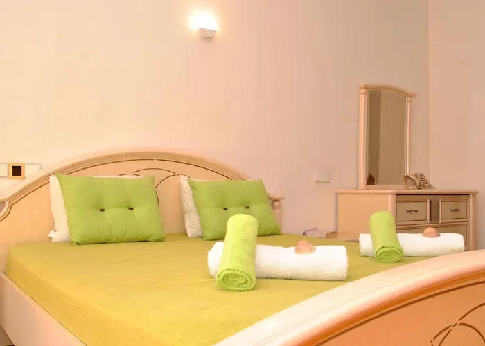 Nespereira By Algarve Vacation