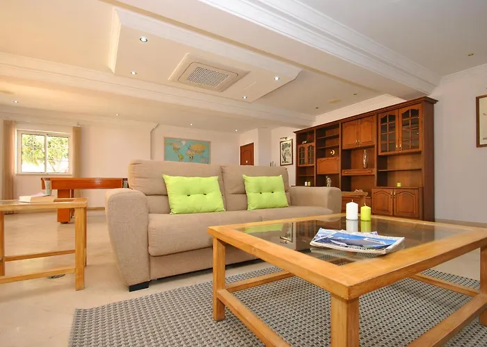 Nespereira By Algarve Vacation Villa